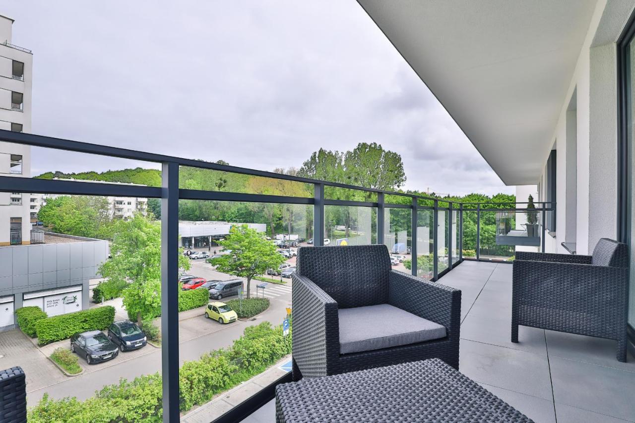 Navalis Apartments Gdynia By Noclegi Renters Exterior photo
