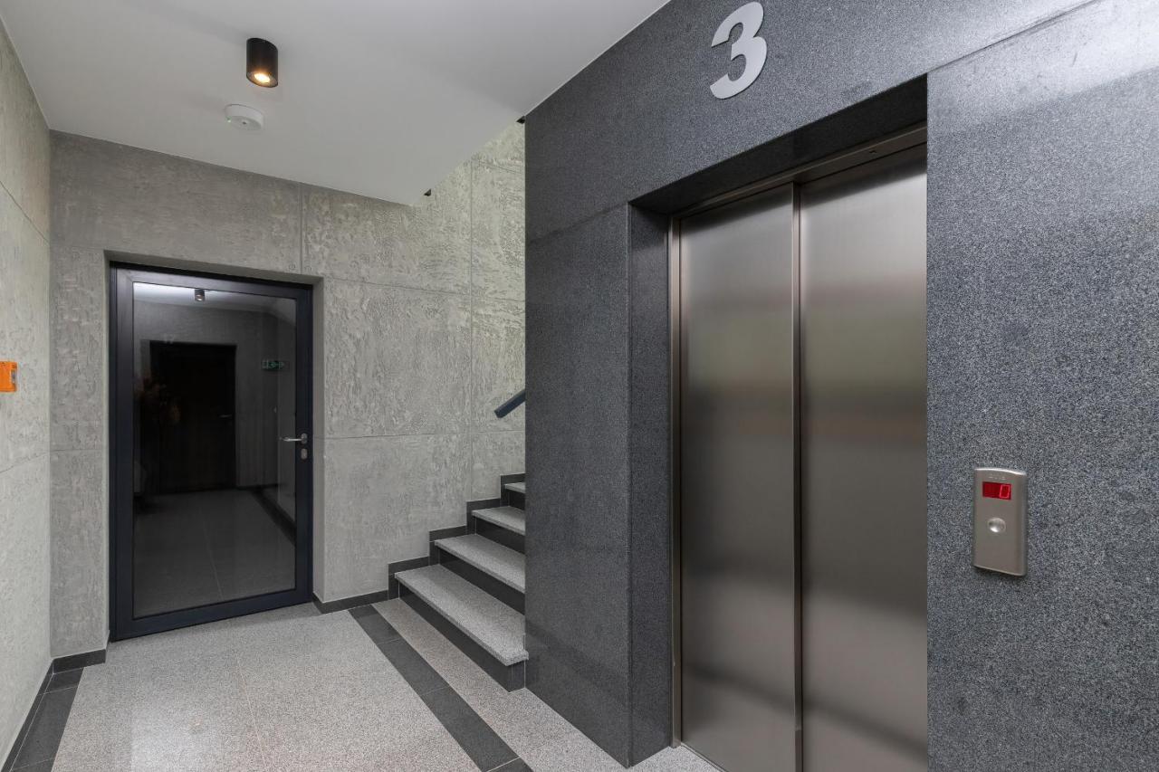 Navalis Apartments Gdynia By Noclegi Renters Exterior photo